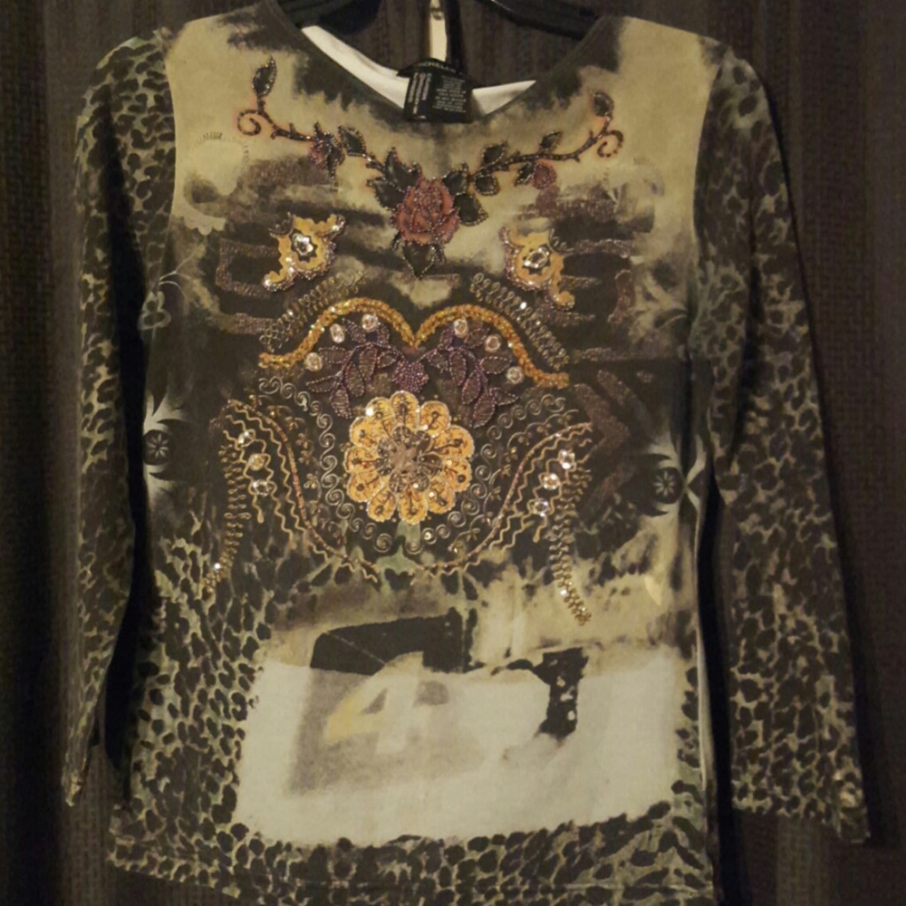 Michelle Nicole Top